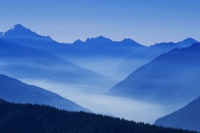 世界举重国际夏令营：跨国培训促进小项技术交流，世界举重锦标赛